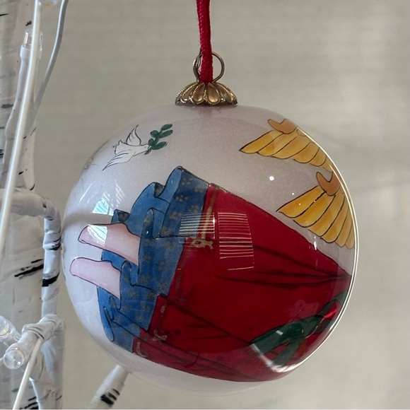 Angel Glass Ornament Reverse Painted 3" Holiday Tree Christmas - Picture 3 of 8